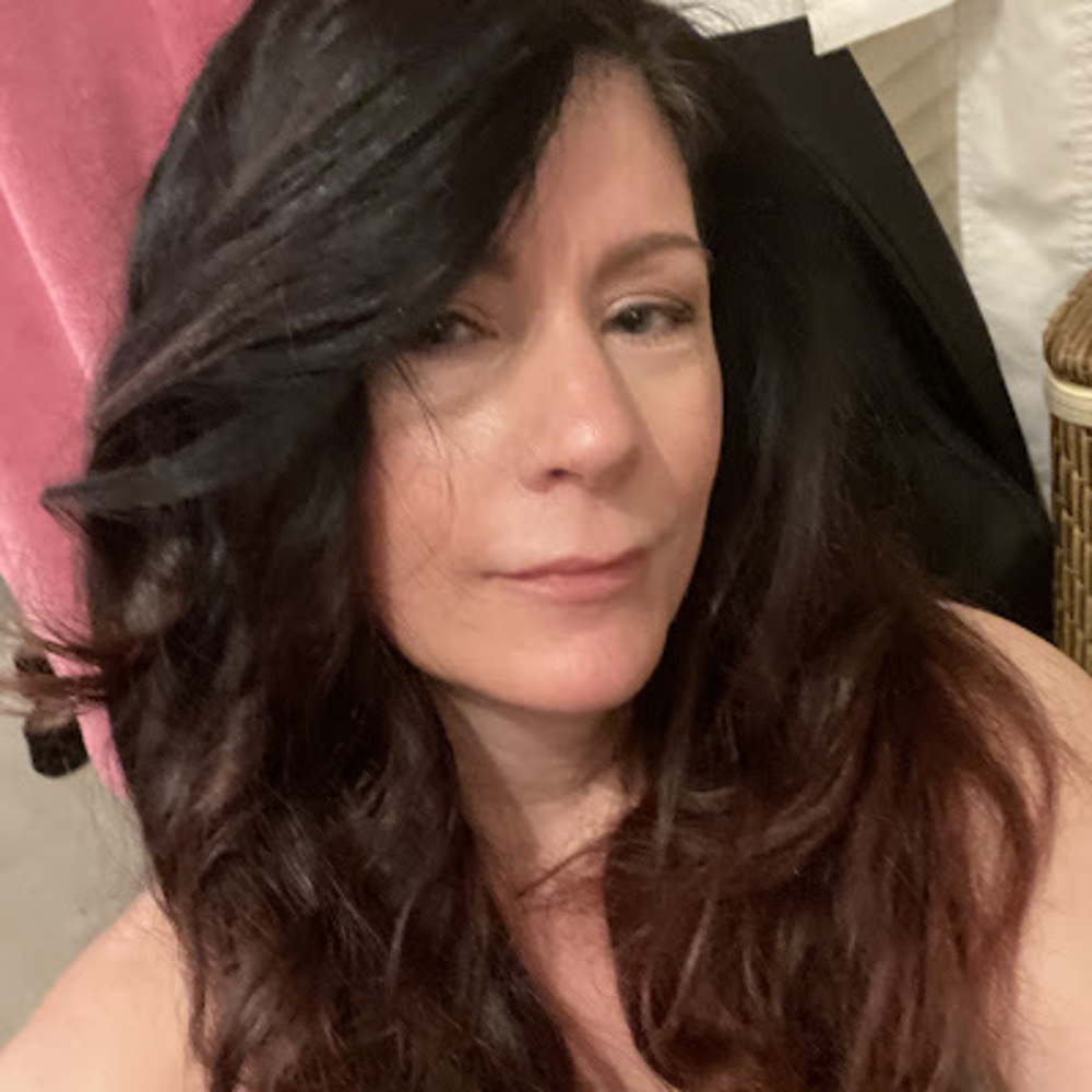 Meet your Posher, Anita